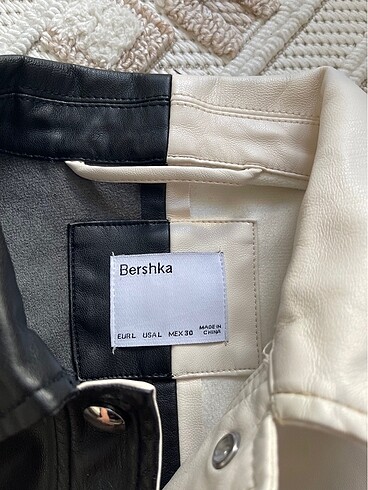 l Beden Bershka deri ceket