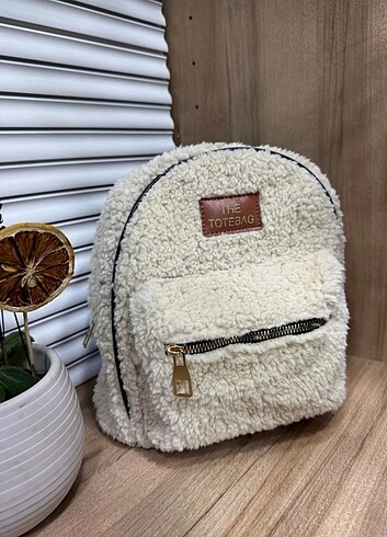 THE TOTEBAG PELUŞ ŞIK SIRT ÇANTASI 