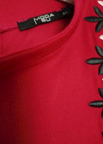40 Beden Bordo Nakışlı Uzun Kollu Elbise