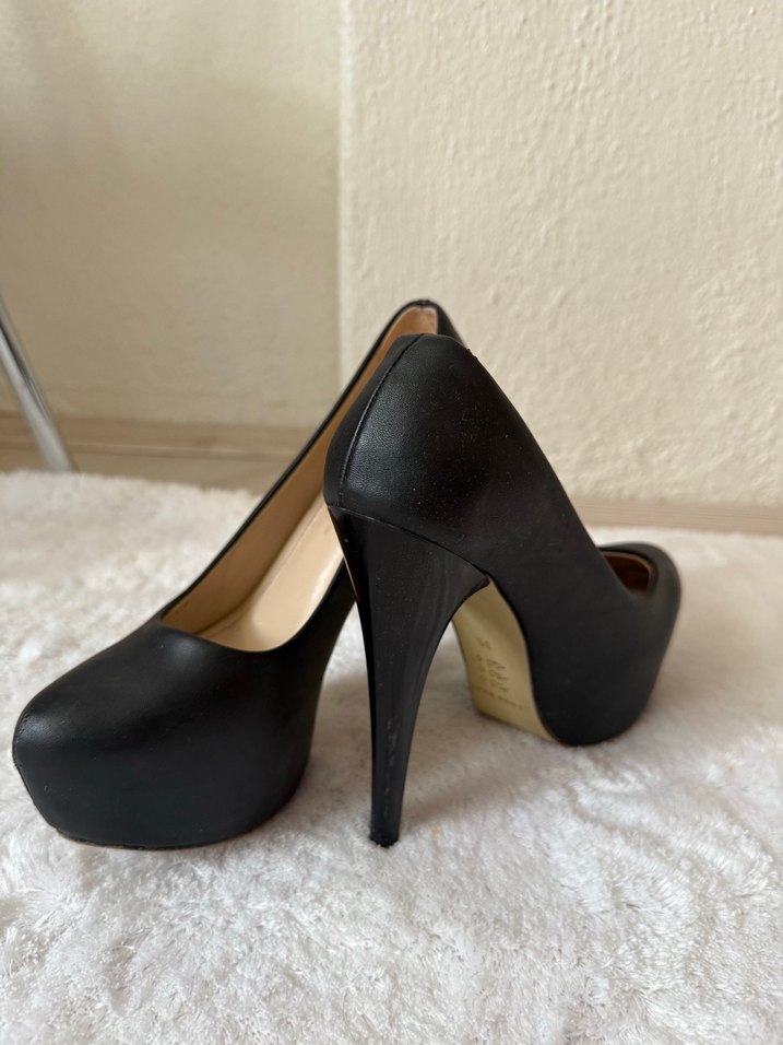 Siyah Deri Platform Topuklu Kadın Ayakkabı - Görsel 2