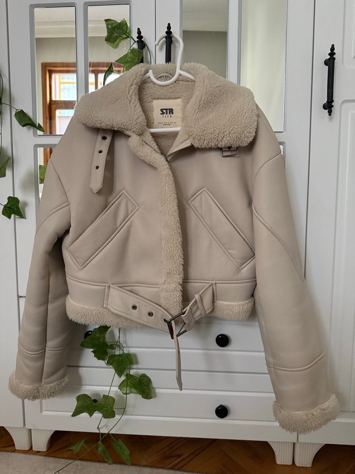 Kürk Detaylı Beyaz Deri Kadın Ceket - Görsel 2