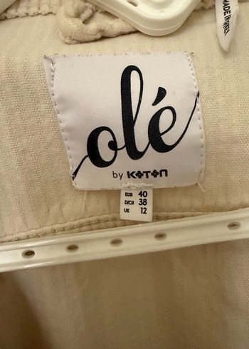 Bej Kadın Düğmeli Midi Ceket - Görsel 3