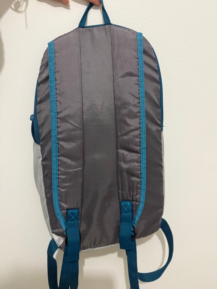 Gri Spor Sırt Çantası - Görsel 3