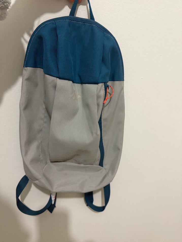 Gri Spor Sırt Çantası - Görsel 2