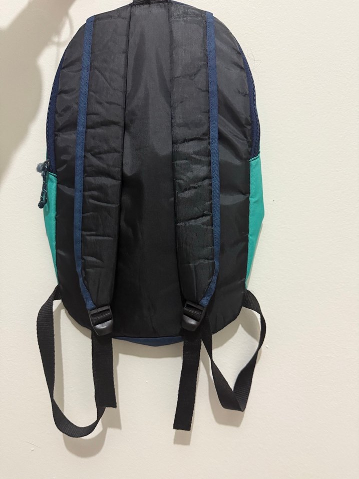 Turkuaz Renkli Kadın Spor Sırt Çantası - Görsel 3