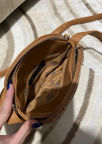 Gold detay 3 bolmeli canta - Görsel 6