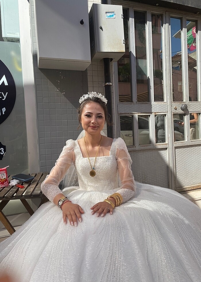 Gelinlik uyguna - Görsel 3