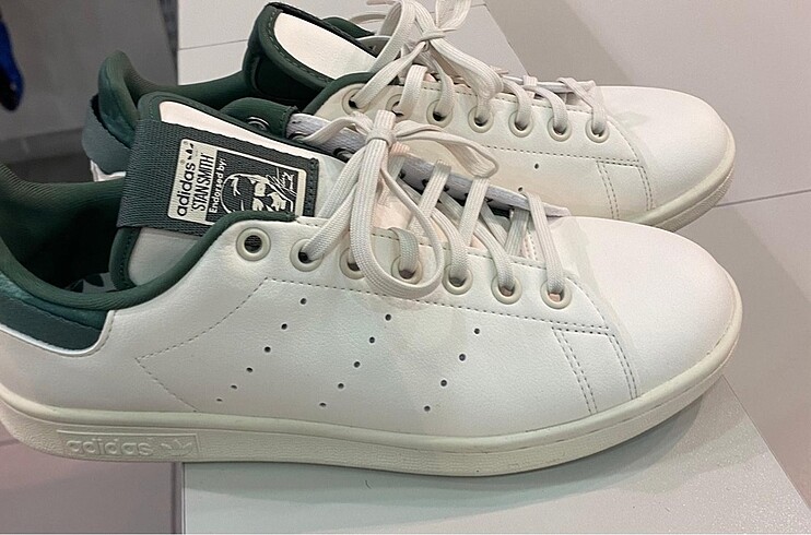 40 Beden Adidas stan smıth ayakkabı