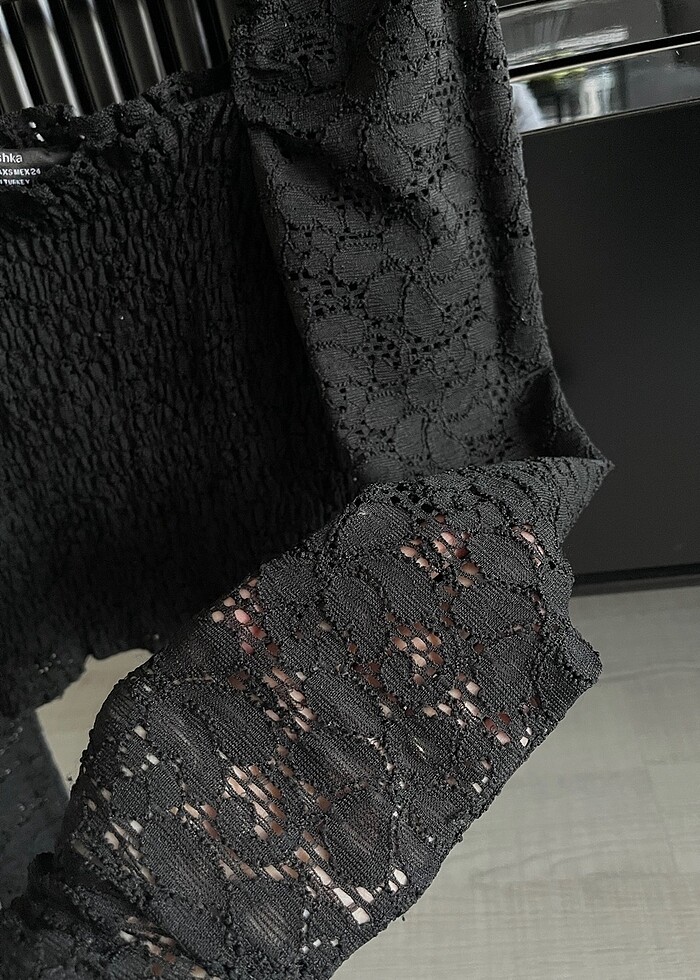 Bershka Siyah Dantel Bluz - Görsel 3