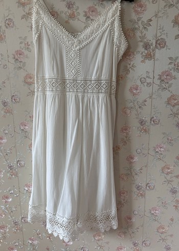 Dantel Detaylı Beyaz Bohem Midi Elbise - Görsel 2