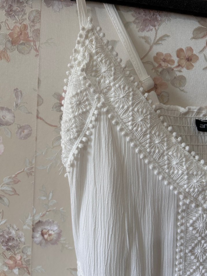 Dantel Detaylı Beyaz Bohem Midi Elbise - Görsel 4