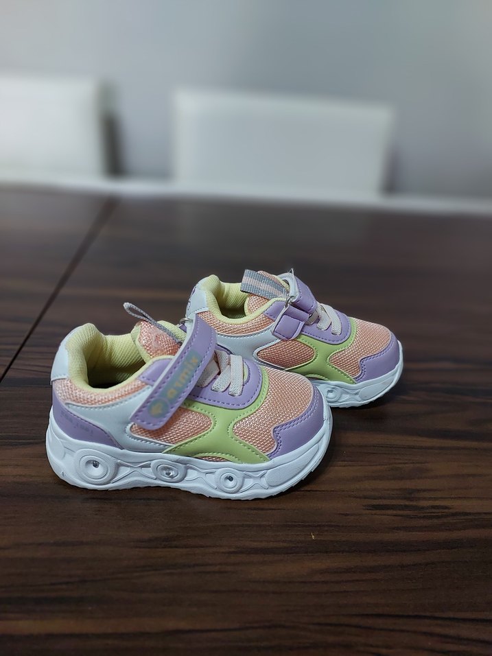 Kız Çocuk Renkli Velcro Bağcıklı Spor Ayakkabı - Görsel 2