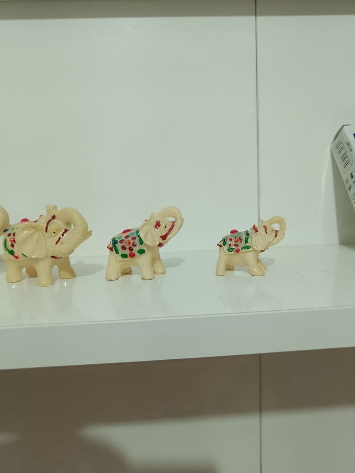 Renkli Desenli Beyaz Fil Biblo Seti - Görsel 4