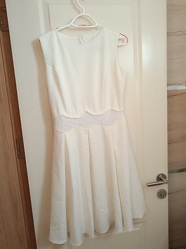 Beyaz Klasik Midi Elbise - Görsel 2