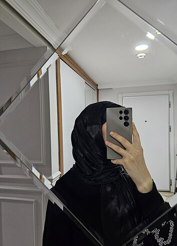 Arnisa jakar şal 