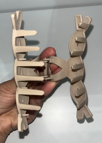 Bej Minimalist Fiyonk Saç Tokası - Görsel 4