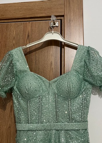 Işıltılı Yeşil nişan elbisesi - Görsel 4
