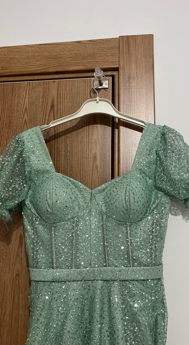 Işıltılı Yeşil nişan elbisesi - Görsel 4