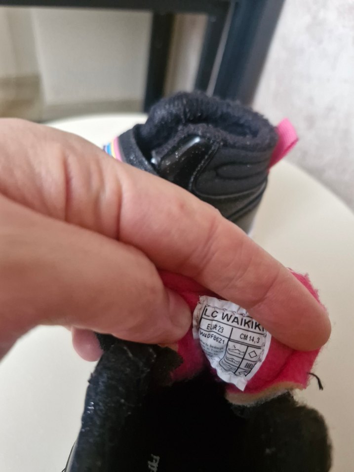 ışıklı kız siyah bot lc wakikii - Görsel 3