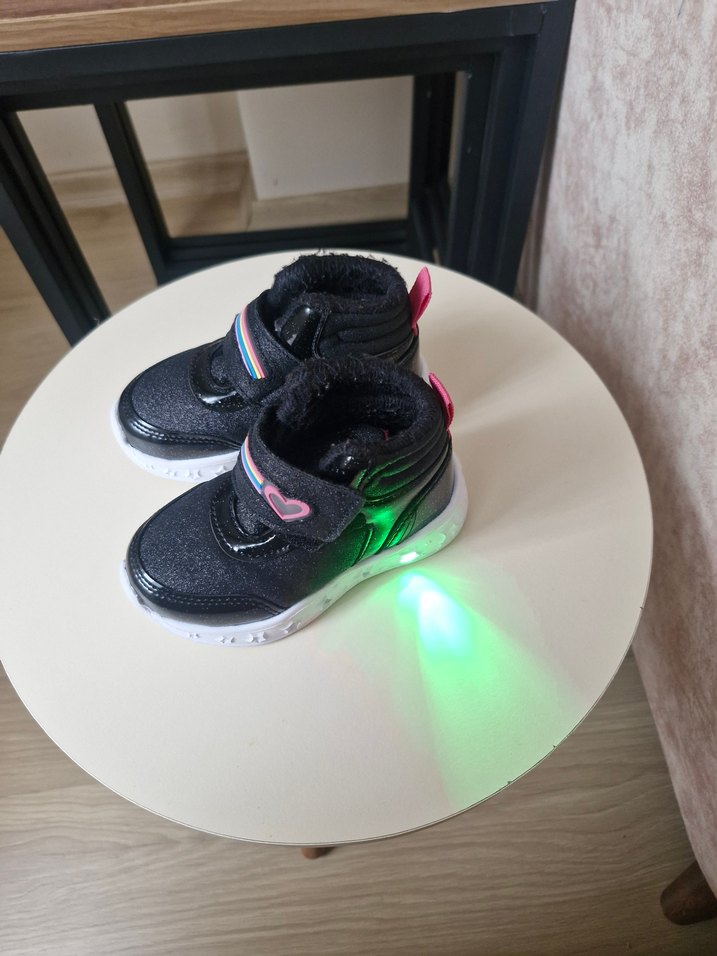 ışıklı kız siyah bot lc wakikii - Görsel 2