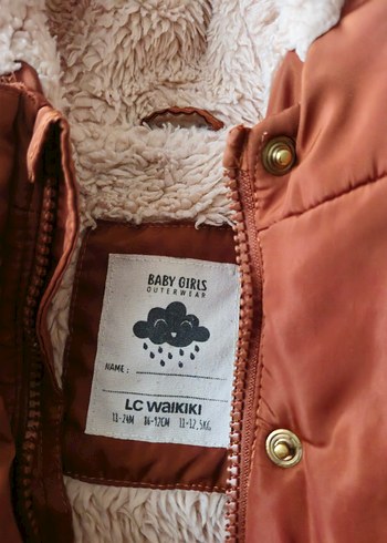 Kız Çocuk Kahverengi Kürklü Kapüşonlu Mont - Görsel 3