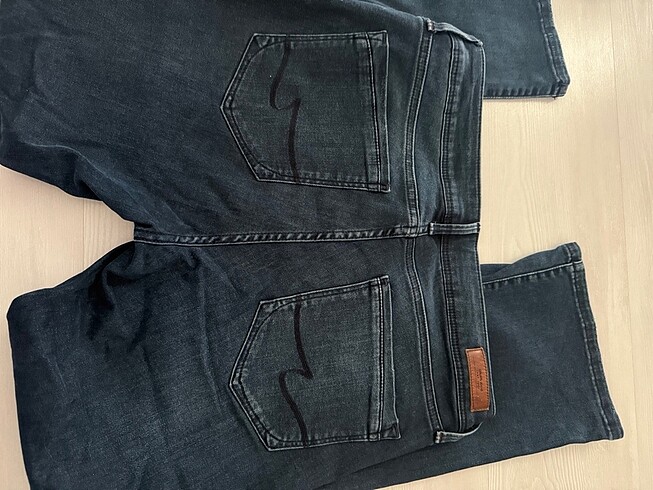 Kadın jeans
