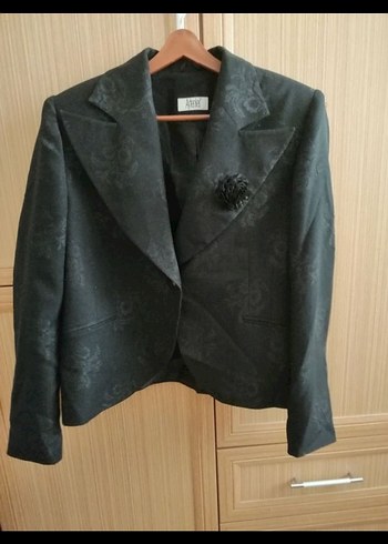 Düğmeli Siyah Kadın Mini Blazer