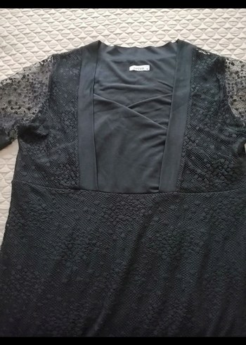 Abiye Dantel Detaylı Siyah Midi Gotik Elbise