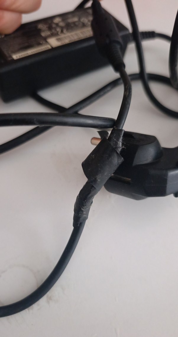 Siyah HP Dizüstü Bilgisayar Şarj Adaptörü - Görsel 3