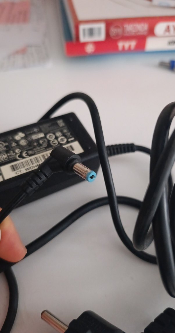 Siyah HP Dizüstü Bilgisayar Şarj Adaptörü - Görsel 2