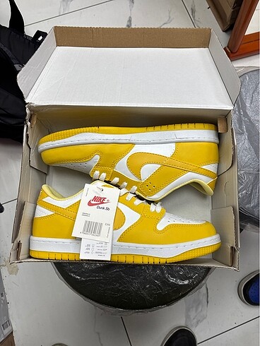 Nike dunk sarı