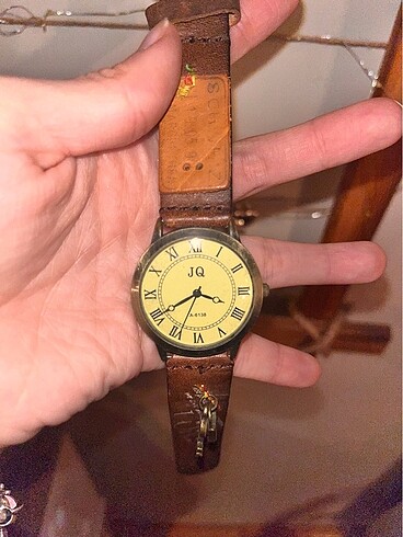 Vintage deri saat