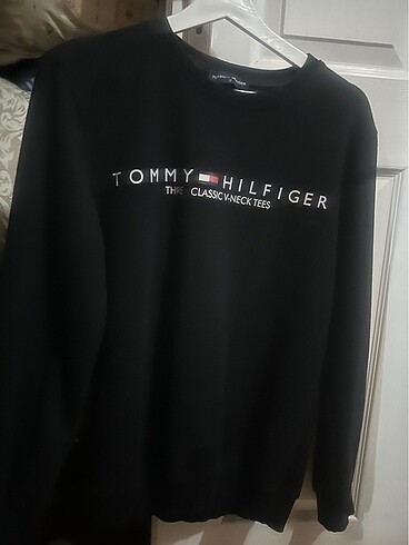 Tommy sweatshirt