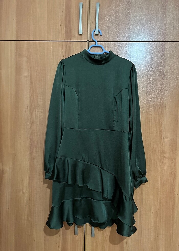 Saten elbise - Görsel 3