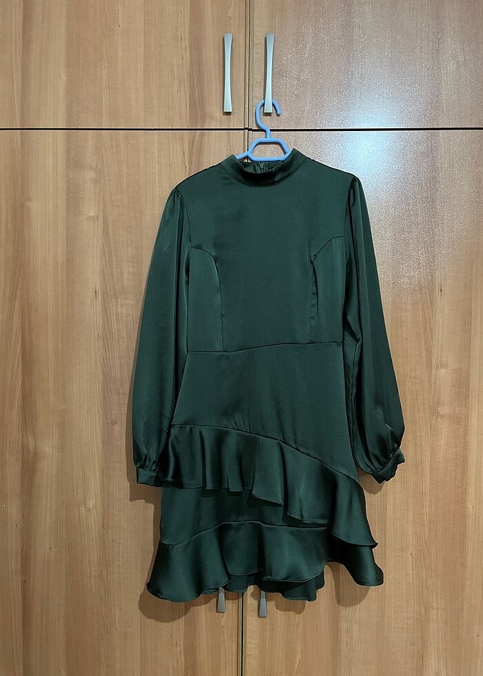 Saten elbise - Görsel 2