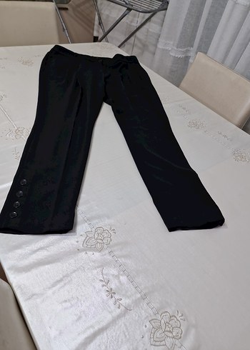 Kadın Siyah Pilili Ofis Kumaş Pantolon - Görsel 2