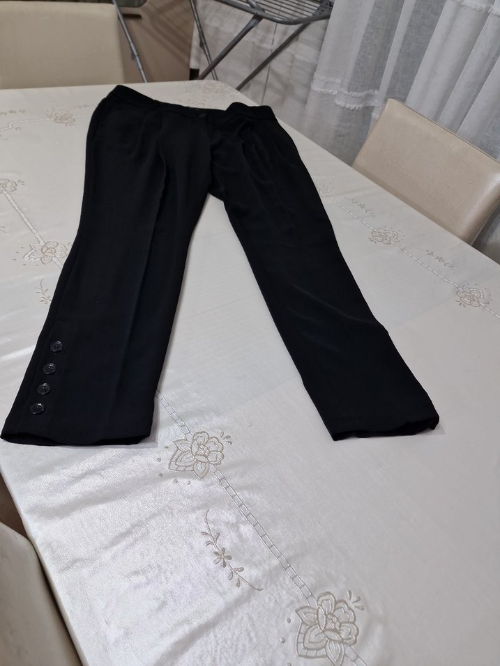 Kadın Siyah Pilili Ofis Kumaş Pantolon - Görsel 2