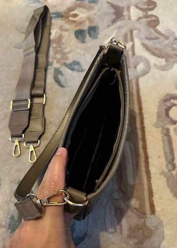 Louis Vuitton Mini Kol Çantası