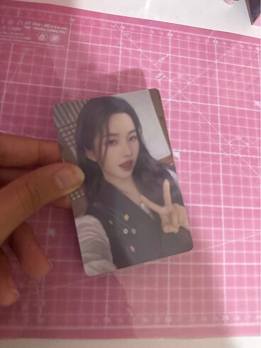 Gıdle kpop hologramlı lomo cartt