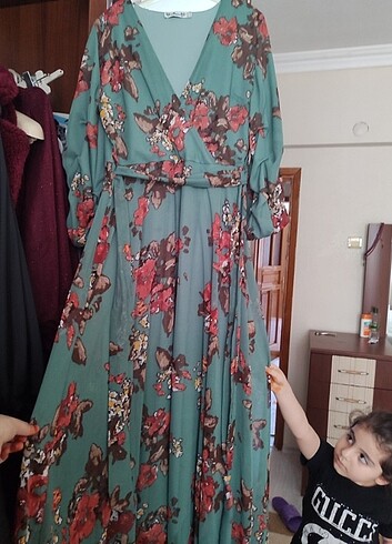 xl Beden yeşil Renk Elbise