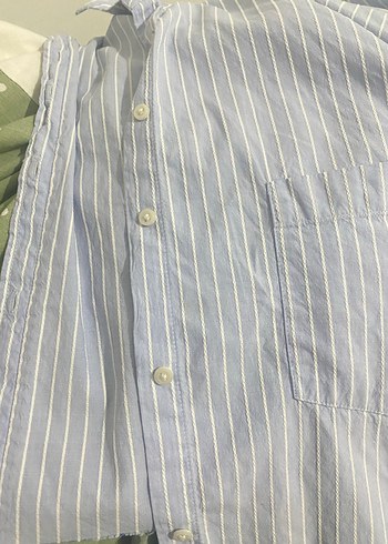 Oysho marka Mavi Çizgili Düğmeli Kadın Gömlek - Görsel 2