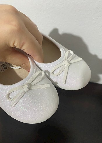 Kız Çocuk Beyaz Fiyonk Detaylı Babet - Görsel 4