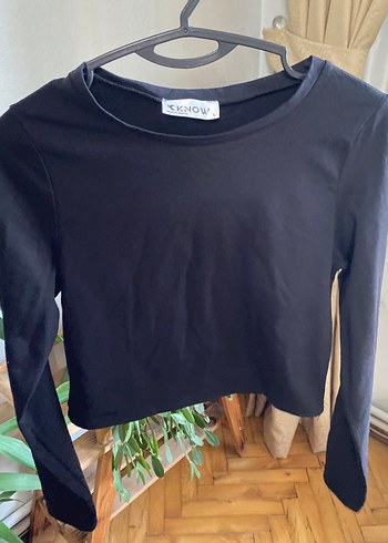 Siyah Uzun Kollu Crop Top - Görsel 3