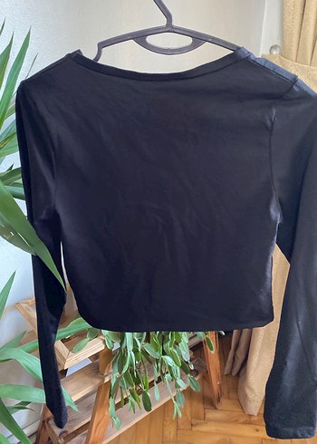 Siyah Uzun Kollu Crop Top - Görsel 4