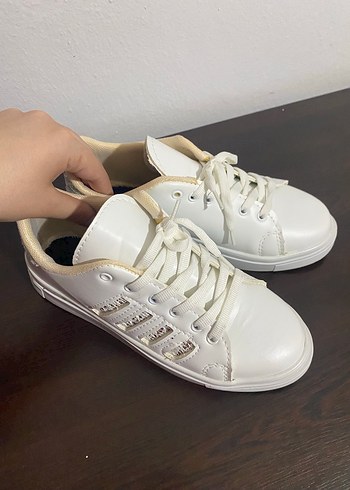 Beyaz simli Bağcıklı Spor Ayakkabı - Görsel 9