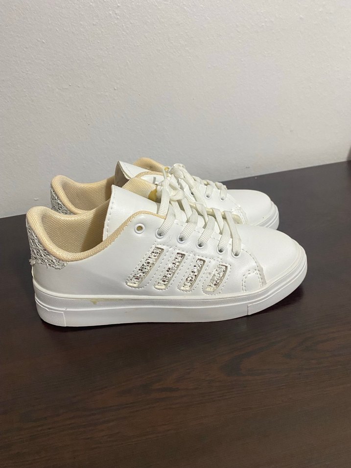 Beyaz simli Bağcıklı Spor Ayakkabı - Görsel 5