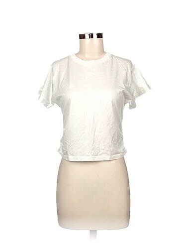 ipekyol T-shirt %70 İndirimli.