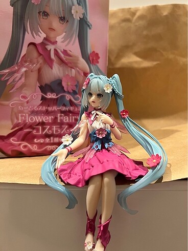Beden Hatsune miku flower fairy figür
