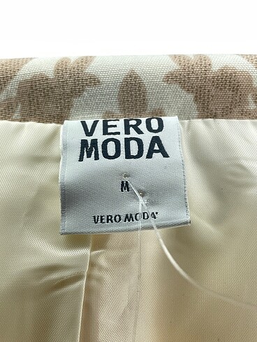 m Beden çeşitli Renk Vero Moda Blazer %70 İndirimli.