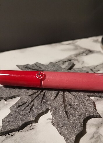 Giorgio Armani lip maestro 512